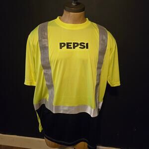 Lot of 4 high-visibility Pepsi employee work shirt
Men's XL